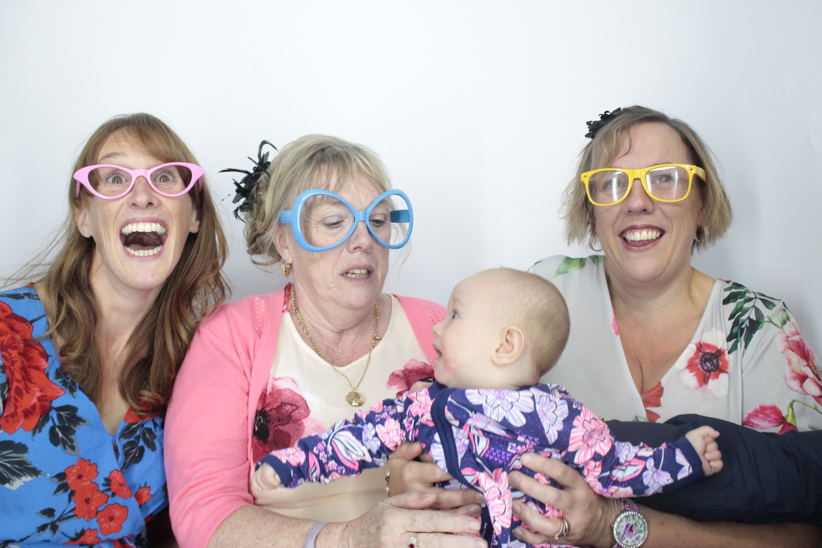 Kim & Andy's Wedding | View more photos from the event at gallery.myphotoboothexperience.co.uk/u/MyPhotoBoothExperienceLtd/Kim-Andys-Wedding